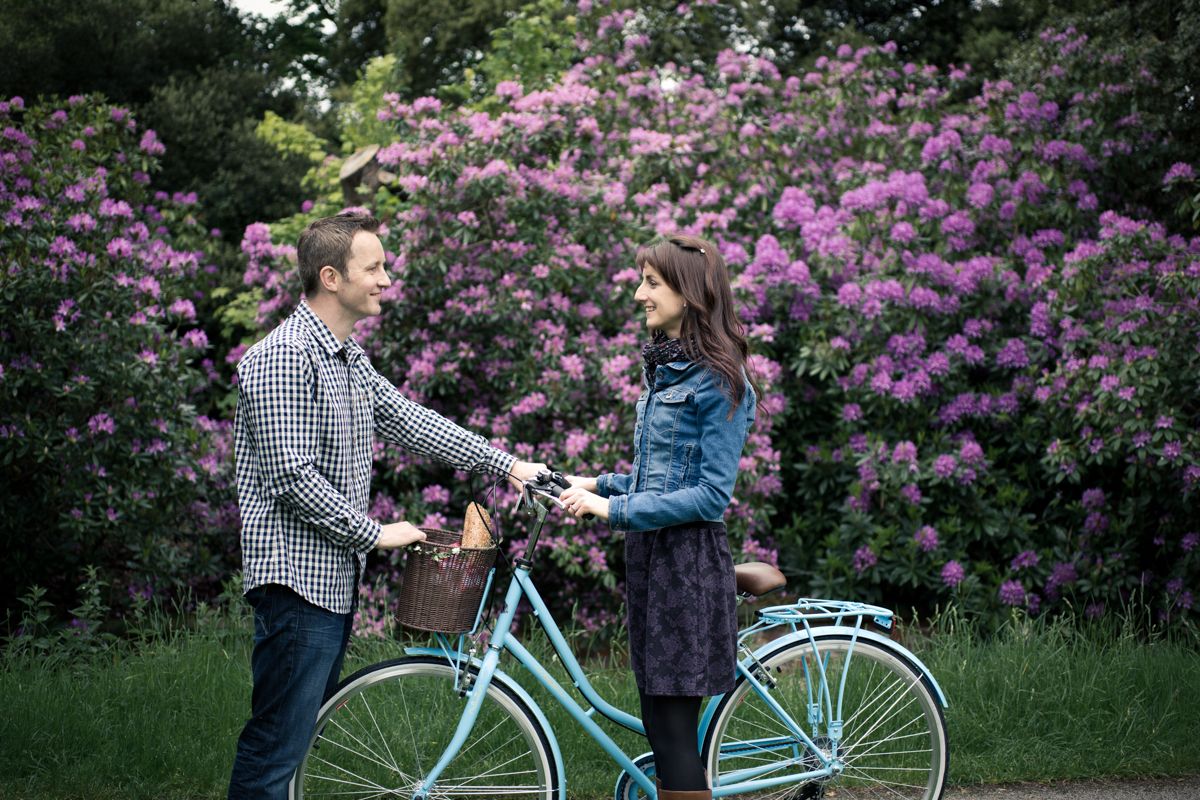 Amy & Andy’s Pre Wedding Photo Shoot at Wollaton Deer Park!